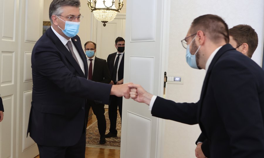 Tomašević u Banskim dvorima s Plenkovićem i ministrima; nakon sastanka svi optimistični: 'Ovo je nova era suradnje grada i države'
