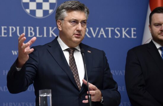 Plenković o dizanju kreditnog rejtinga: ‘Na razini smo Slovenije i Portugala, bolji smo od Italije’