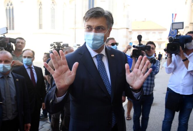 AFERA DISKRETNO DRMA PLENKOVIĆEVOM VLADOM! Premijer se distancirao od svih, ne želi da ga se s time povezuje