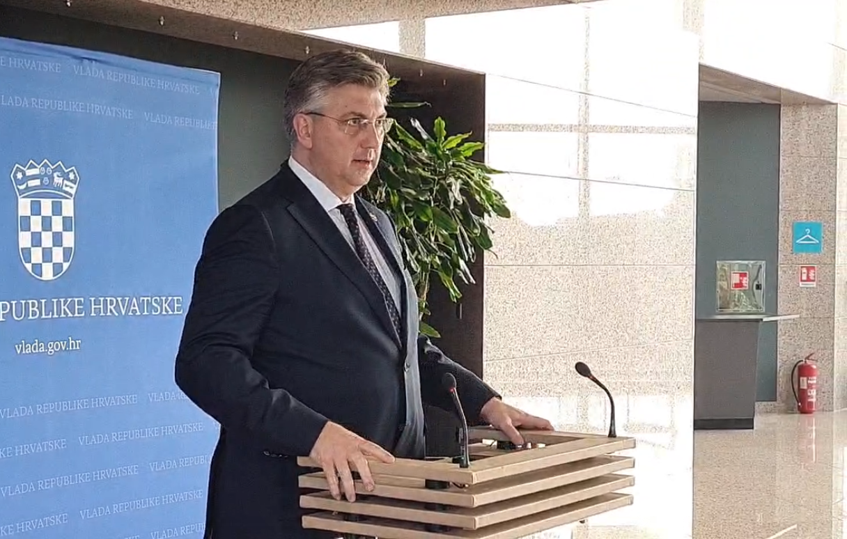 PLENKOVIĆ O SANIRANJU POSLJEDICA POPLAVA: 'Vlada će odlučiti o potpori županijama pogođenima poplavama radi obnove i popravka šteta'