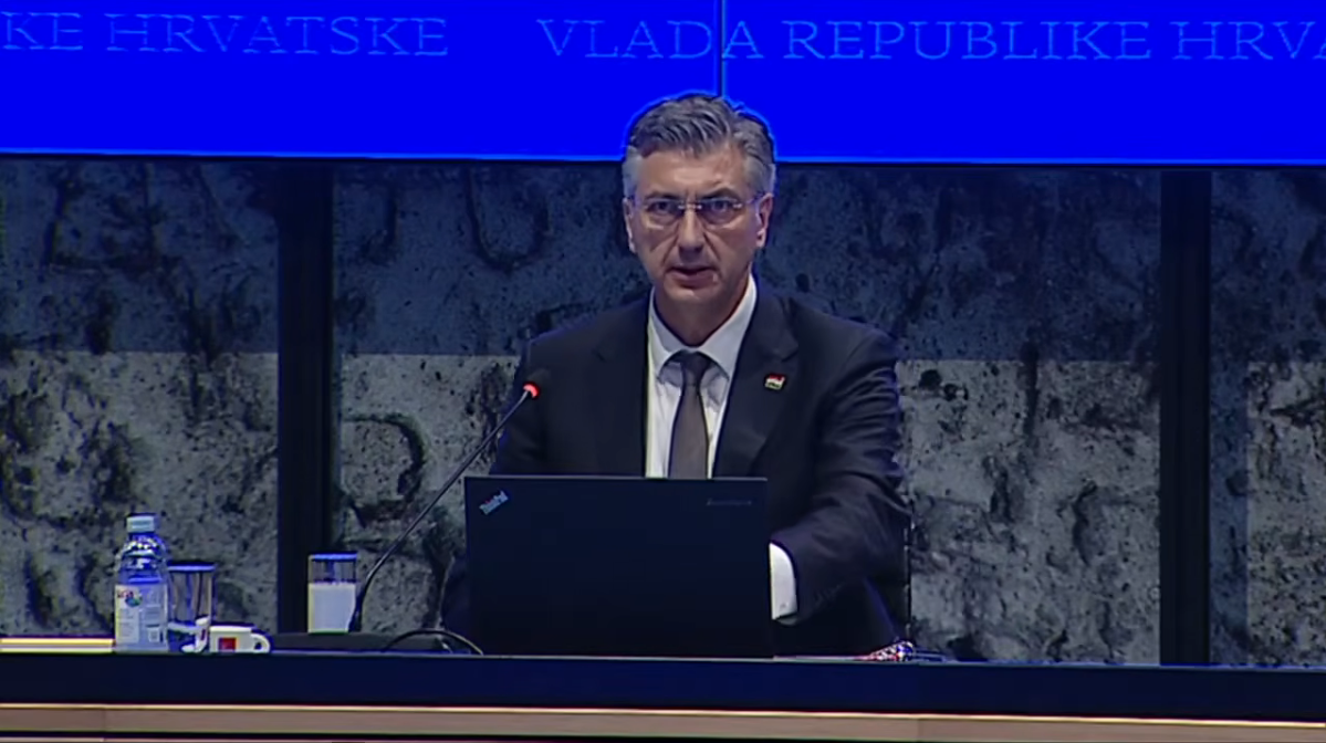 Vlada ograničila cijene goriva: Benzin skuplji četiri, dizel sedam centi po litri