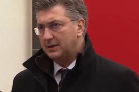 Plenković o štrajku liječnika: Plaće u zdravstvu rasle su više nego ikad prije. Zatražit ću od kolega da se malo provjeri; Izvanrednih izbora neće biti