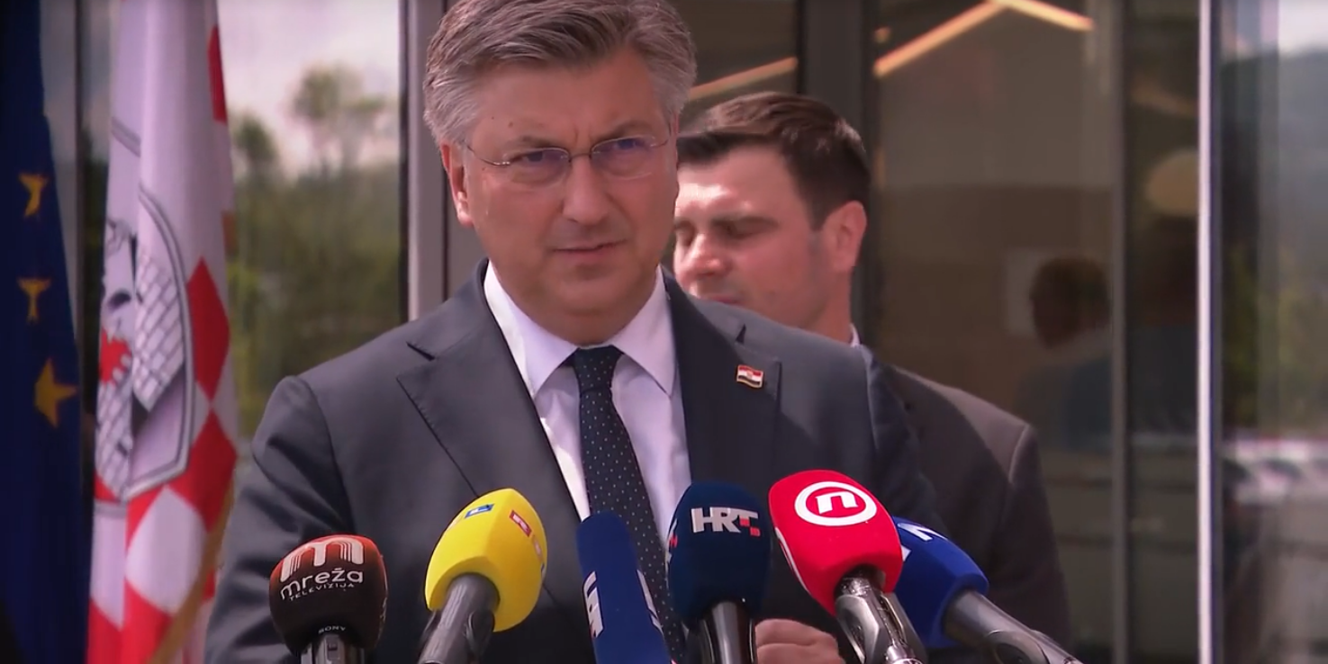 Ponos i suosjećanje: Andrej Plenković svečano otvorio veteranski centar u Petrinji