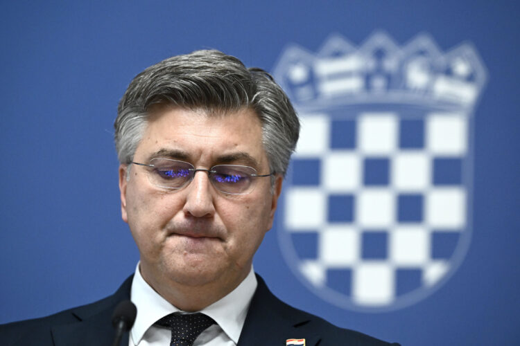 SDP skupio potpise za Plenkovićev opoziv. Evo što slijedi