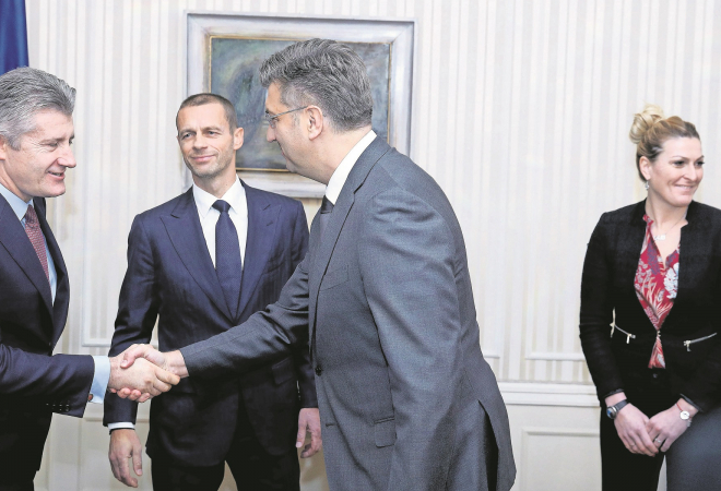 PRVORAZREDNI SKANDAL U HNS-U! UEFA u šoku zbog ‘političkog komesara’ iz Like: Evo zašto HDZ smjenuje Davora Šukera!