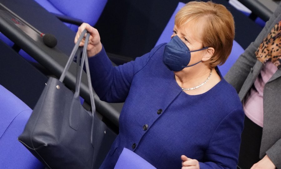 Angela Merkel konačno jasno rekla: Od veljače 2022. u Njemačkoj obavezno cijepljenje!