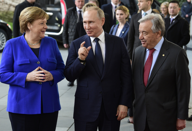 EU su zamalo odveli u propast, a sada se prave blesavi: Bilo bi idiotski da Merkel glumi kako ni s čim nije imala veze