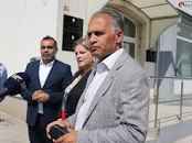 Potpredsjednica Vlade A. Šimpraga i saborski zastupnik Kajtazi stigli u Drnje na sastanak zbog rušenja kuća romskih obitelji i situacije u Hlebinama