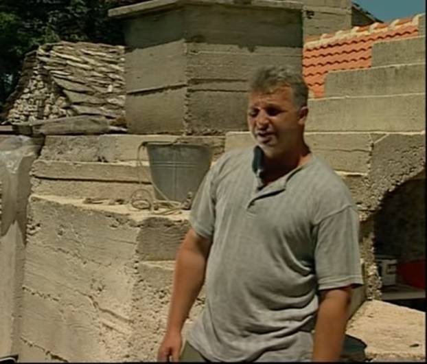 26. prosinca 1991. Zločini srpske vojske – ‘u božićnom pokolju’ ubili devet Marinovića i izrešetali djevojčicu od 15 godina