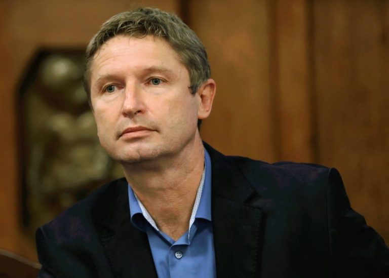 Povučen udžbenik iz povijesti. Zašto? Žalili se Petir, Nazor… Povjesničar: Skandalozno