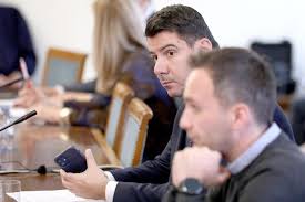 PLJAČKA INE OTKRILA SRAMOTNE DETALJE! Pojavilo se ime utjecajnog ministra, a teško je slušati o ponašanju hrvatskih direktora