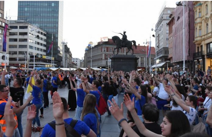 (VIDEO) Drugi Antunovski hod danas od Sesvetskih Sela do Svetoga Duha – evangelizacija na ulici