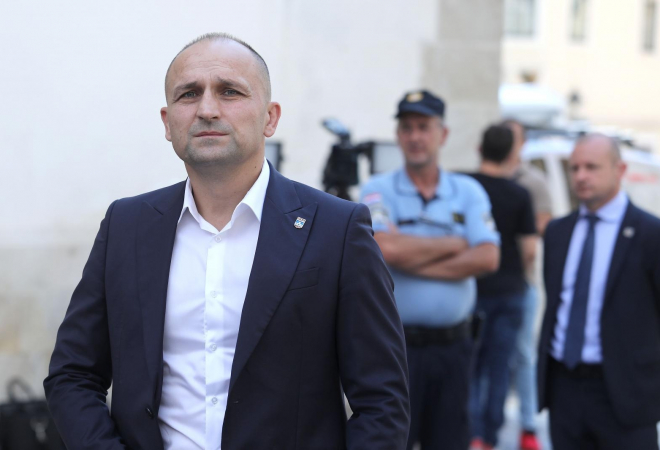 HRVATSKU JE BRANIO SA 17 GODINA, U RATU OSTAO BEZ BRATA!