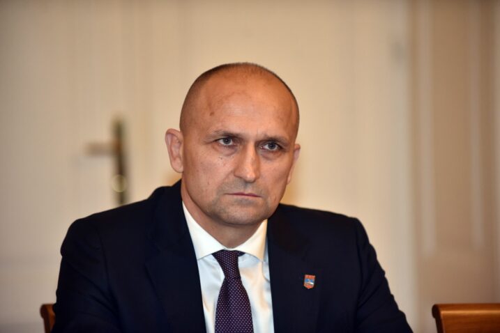 Odbor za obranu podržao Anušića: “Vojska nema što tražiti na granici”