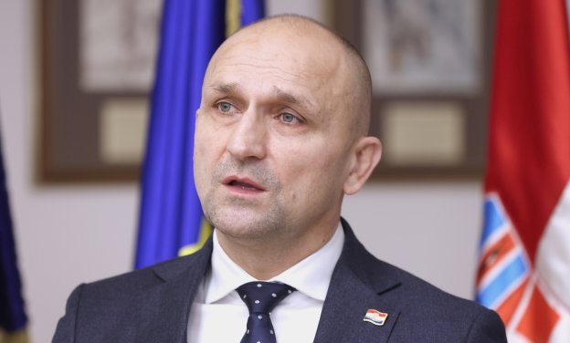 Anušić zadao do sada najteži udarac Milanoviću: Predsjednik potpuno nemoćan