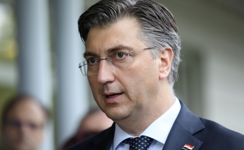Plenković na samitu EU-a: Subvencije energije dok god bude trebalo