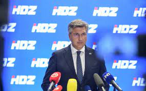 PLENKOVIĆ NAJAVIO NOVU BITKU! Zabranit će poslodavcima da daju otkaze radnicima ako im kažu ‘NEĆU’: ‘Svi će biti adekvatno nagrađeni’