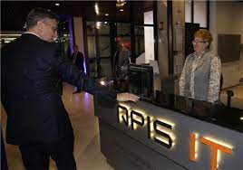 Grad Zagreb za 37,8 milijuna eura prodao državi manjinski udio u APIS-u