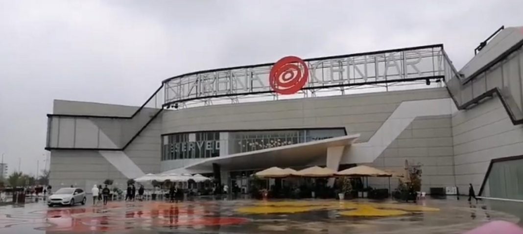 Policija: Pregledom Arene nije pronađena bomba