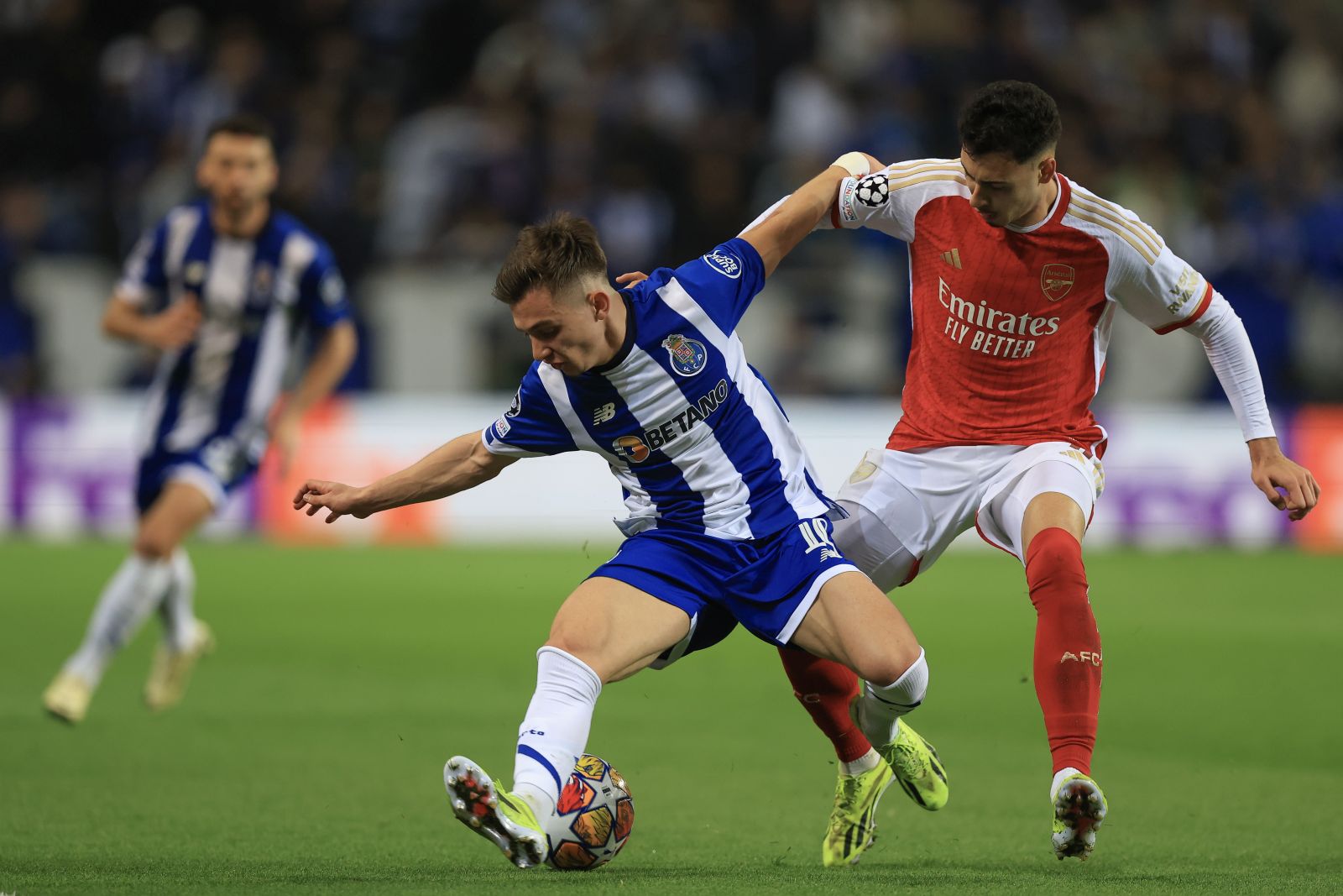 LIGA PRVAKA Barcelona ili Napoli? Artetin Arsenal traži preokret protiv Porta