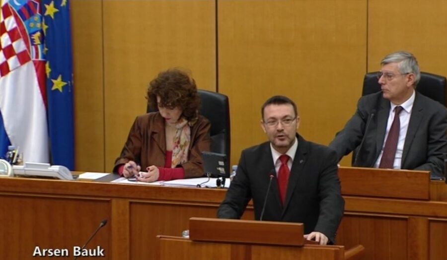 Bauk pročitao dio Plenkovićevog maturalnog rada: Zapamtite dobro ova dva glagola