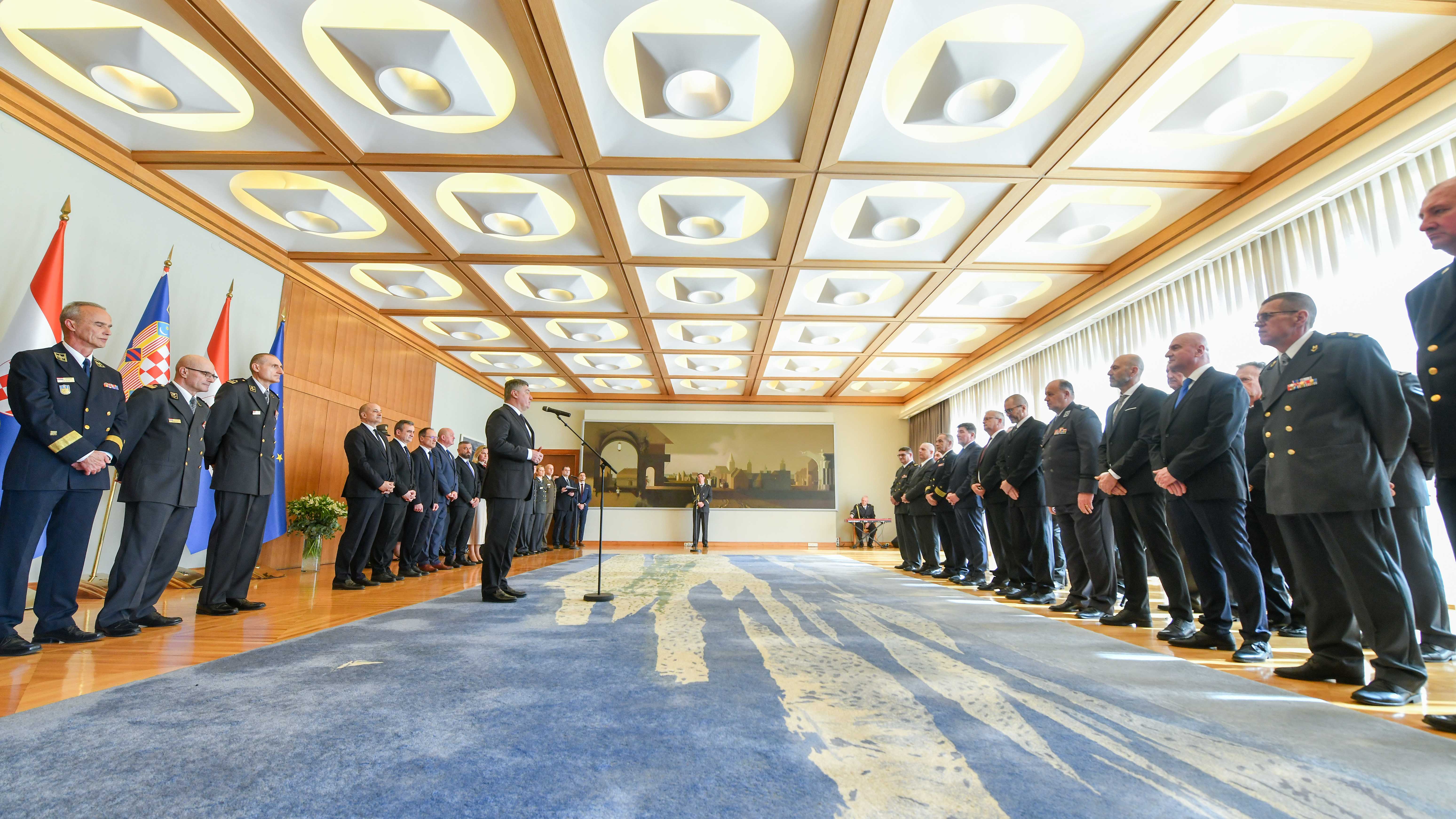 Predsjednik Milanović ispratio visoke časnike OS RH u mirovinu: "Vaša generacija nosi teret kakav Europa nije vidjela desetljećima"