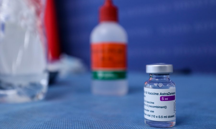 AstraZeneca je u tvornici u Italiji sakrila 30 milijuna doza cjepiva