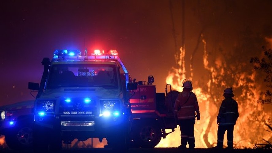 Australska vojska kreće u masovnu evakuaciju iz gradova zarobljenih vatrom