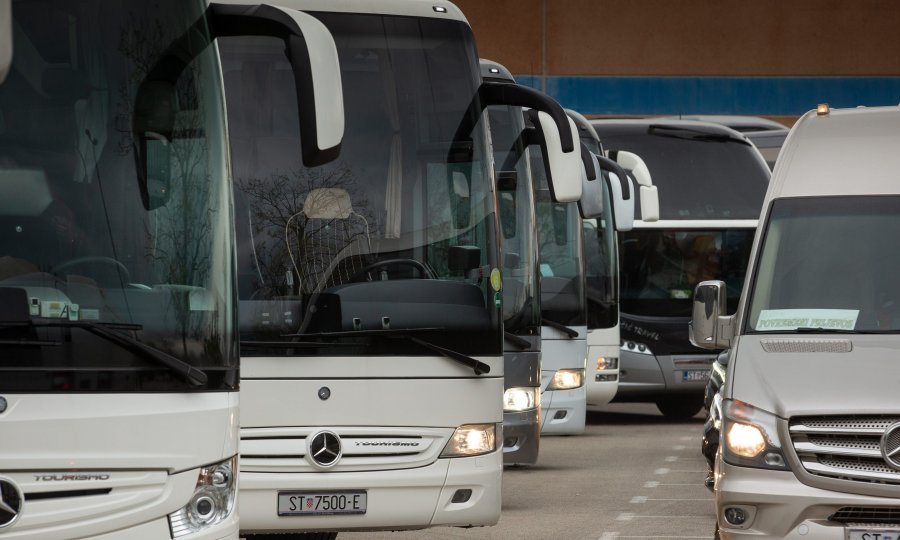 Prijevoznici traže novi model moratorija na otplatu kredita: 'Banke i leasing kuće nas lihvare'