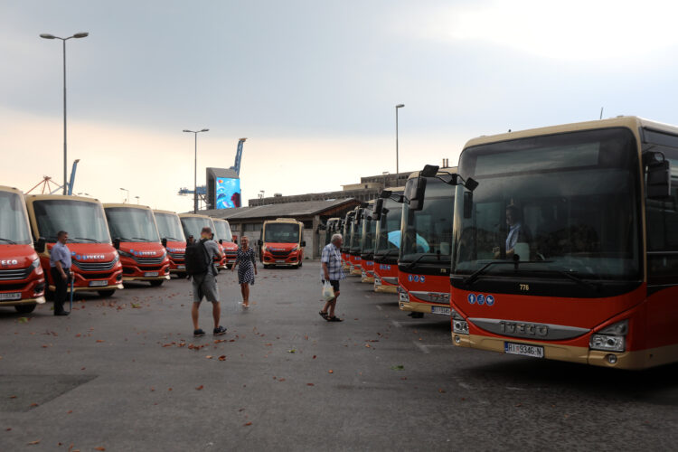 Kolika je plaća vozača autobusa? Gradonačelnik kaže 1.600 eura, a vozači? “Da je stvarno takva, bilo bi ljudi!”