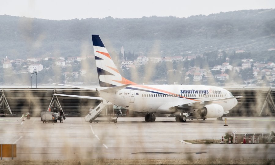 Nakon tri i pol sata dugog detaljanog protueksplozijskog i rendgenskog pregleda zrakoplova, putnika i prtljage nije nađena bomba