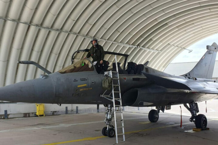 Hrvatski piloti izveli u Francuskoj prve samostalne letove na avionima Rafale: “Ovo je početak jedne nove ere”