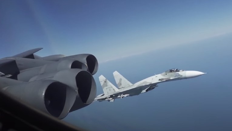 Ruski vojni avioni presreli američki bombarder B-52 koji je letio kroz Hrvatsku
