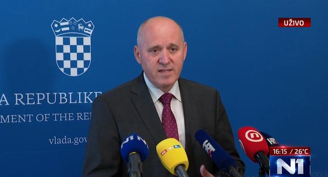 Bačić nakon koalicijskog sastanka: Nije bilo govora o Barbariću. Ocjenjujemo i važemo sve