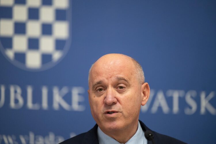 Ministar Bačić objavio: Za ove stanove plaćat će se porez na nekretnine