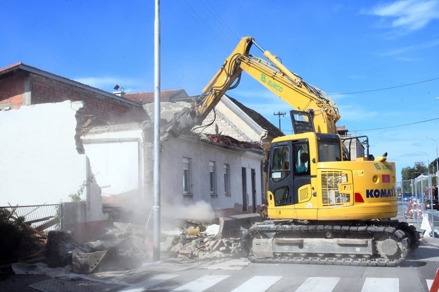 Državni tajnik priznao da je Zakon o obnovi bio – eksperiment