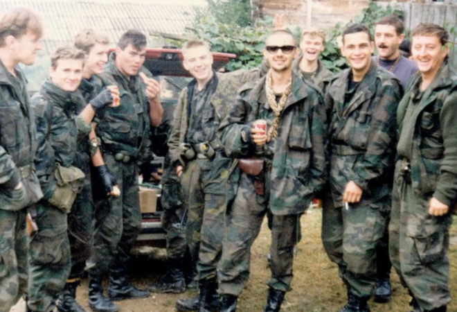 HRVATI, DOBRO IH POGLEDAJTE! Ova ‘šaka’ vojnika obranila je metropolu: Skinuli oznake i upali u krcat tabor JNA, tražili da im se predaju