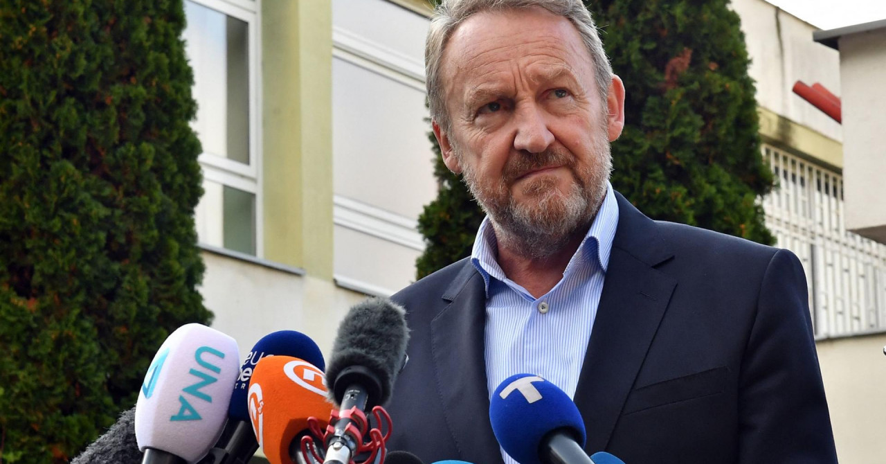 Bakir Izetbegović: ‘Milanović nastavlja vrijeđati BiH i Bošnjake, pamtit će ga kao negatora genocida‘