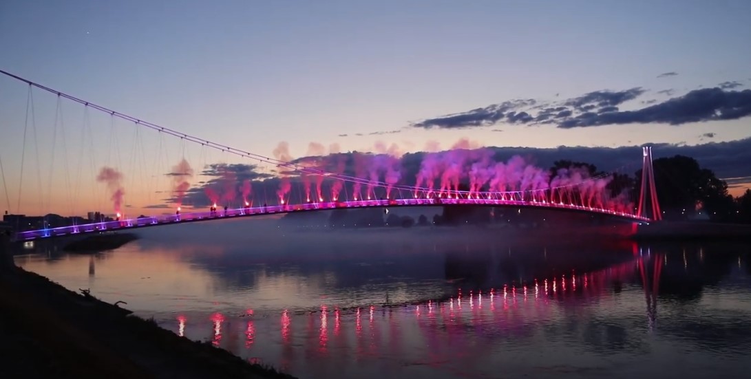 (VIDEO) Ovo vrijedi vidjeti: Navijači ‘buktinjom’ zahvalili osječkim braniteljima