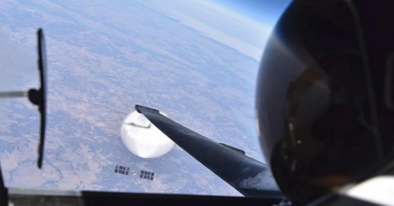 Pilot američkog špijunskog aviona U-2 napravio selfie: Pogledajte njegovu snimku kineskog balona