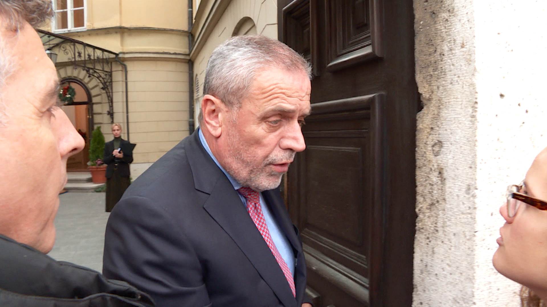 NOVI BANDIĆEV ISPAD 'Nećeš više sa mnom tako razgovarati, nisam ti ja klošar!'