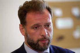 Debakl s hangarima: Banožiću je Graditelj svratišta prije četiri mjeseca bio preskup, a sad mu za posao koji opasno kasni plaća 1,5 milijuna kuna više