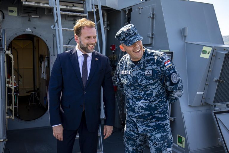 Banožić najavljuje smanjivanje Milanovićevih ovlasti: “Vojsci treba mir, ići ćemo u izmjenu zakona”