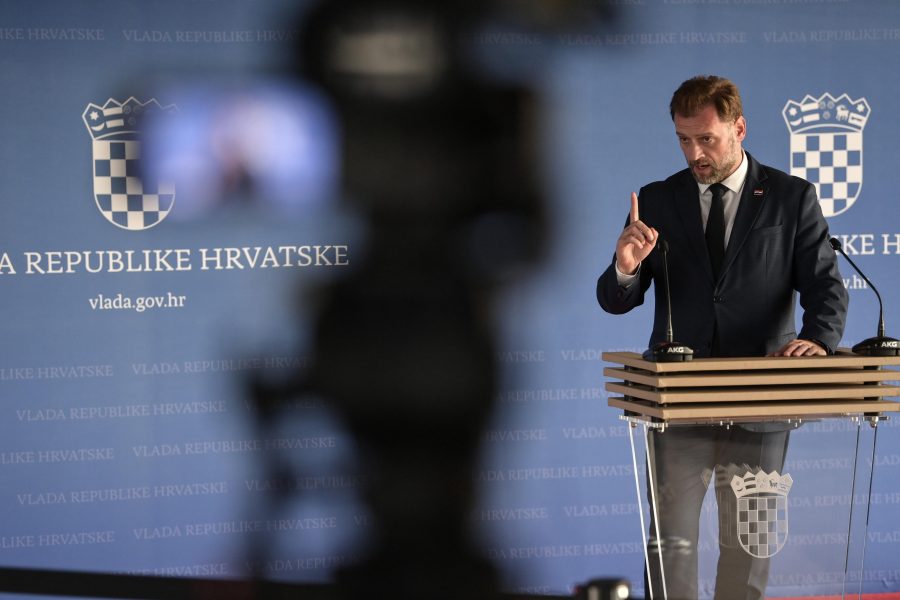 Banožić odgovorio Milanoviću: Neka i on skine oznaku tajnosti sa svojih zahtjeva