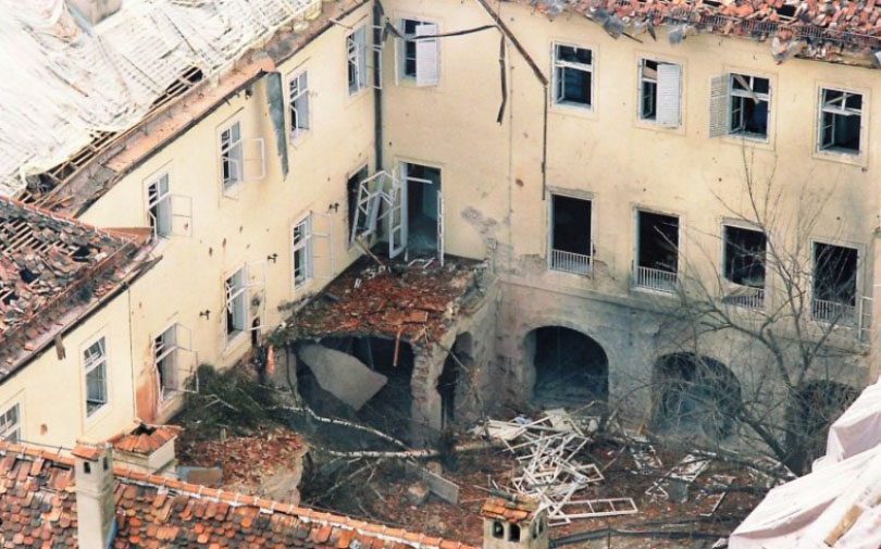 POTVRĐENA OPTUŽNICA ZA RAKETIRANJE BANSKIH DVORA, Bajić: “Samo sam izvršavao naređenja”