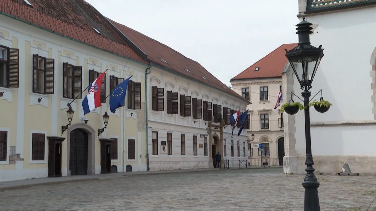 REKONSTRUKCIJA VLADE PO MODELU  2+1 Odlaze Ćorić, Milošević i Aladrović, a dolaze Filipović, Vasiljević i Piletić?