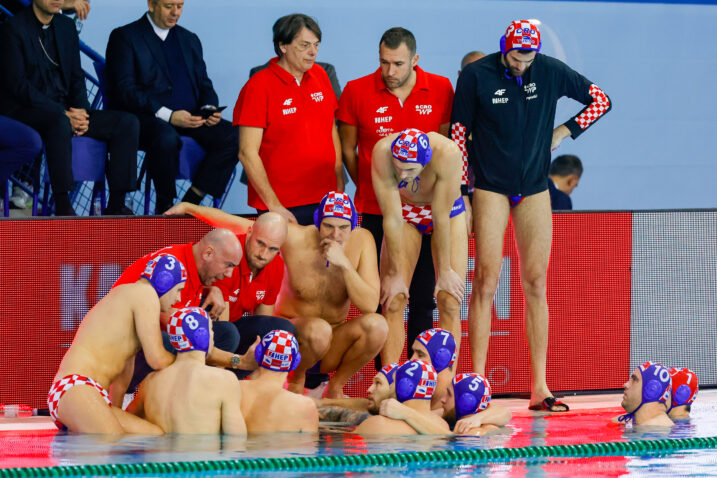 EP U VATERPOLU  Hrvatska večeras protiv Crne Gore traže plasman u četvrtfinale, Tucak vjeruje u pobjedu
