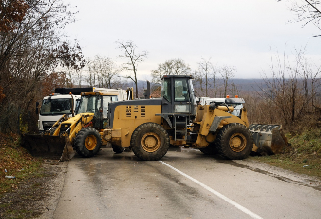 SRBI GUBE ŽIVCE, SJELI NA TRAKTORE! Albanci brutalno odgovorili, javila se Njemačka i poslala Srbiji jasnu poruku