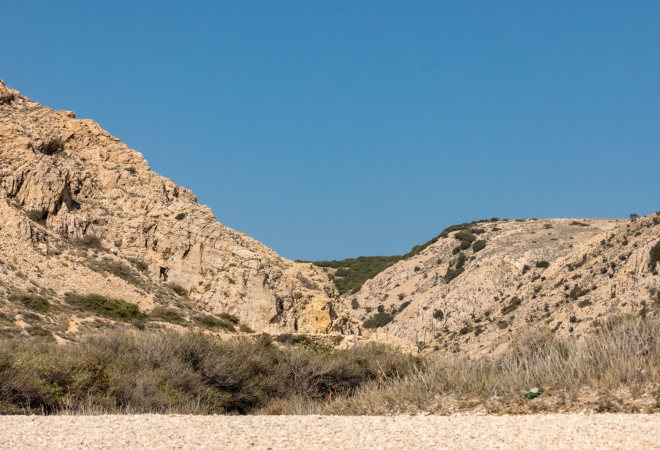 NOVI DETALJI TRAGEDIJE: U Baškoj na Krku nakon svađe nokautirao turista, a on na mjestu preminuo. Sve počelo oko retrovizora…