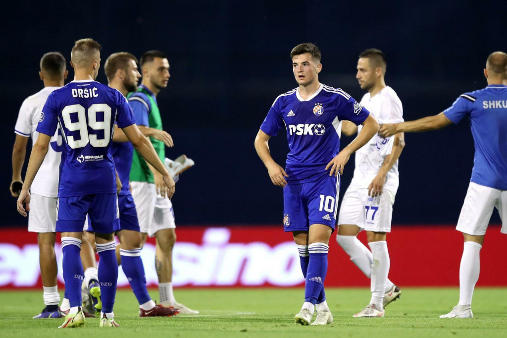 PLAVI 10 Kad Pedri tako igra klanja mu se cijeli svijet, a menadžeri viču: "Taj vrijedi 200 milijun eura".